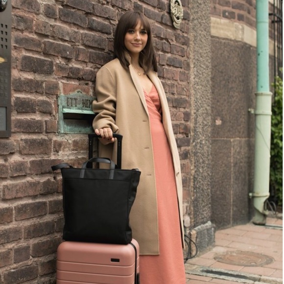 Away stockholm tote Clearance